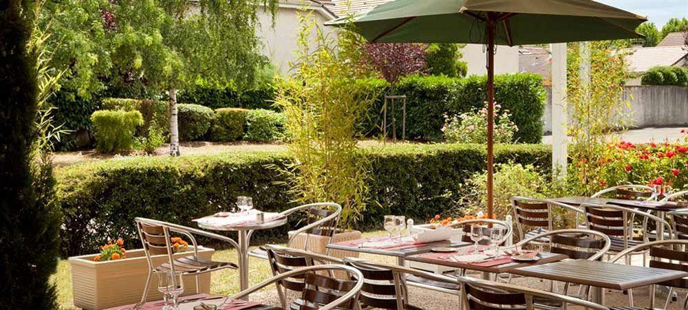 Hotel Campanile Les Ulis - Courtaboeuf Esterno foto
